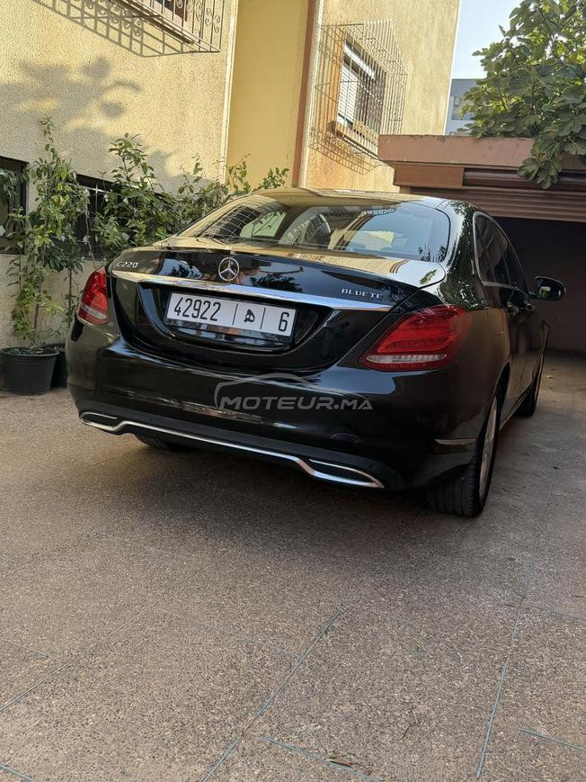MERCEDES BENZ CLASSE C220 MODEL 2015. 1 er main 🤚 