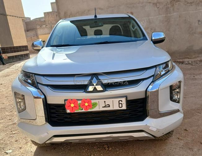 mitsubishi l200 triton