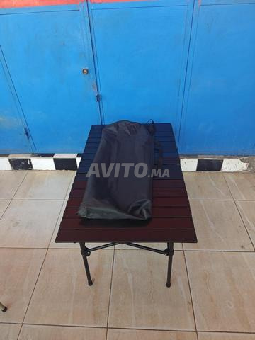 Tables pliantes à vendre en bon état. - 2