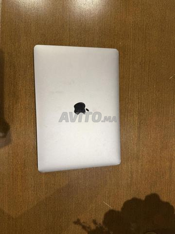 MacBook Pro 13 - i5 Go RAM / Batterie bon état