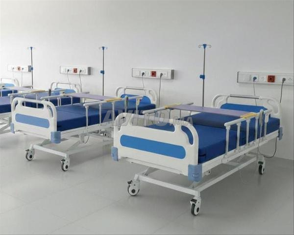Lit médicalisé électrique 4 positions avec matelas