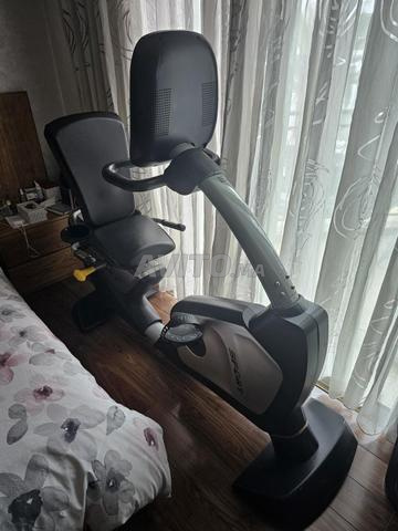 Vends vélo d'appartement très bon état