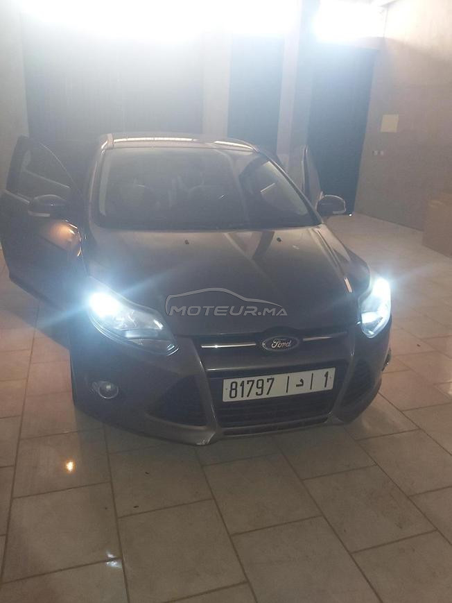 ford focus modéle  2013 en très bon état à vendre