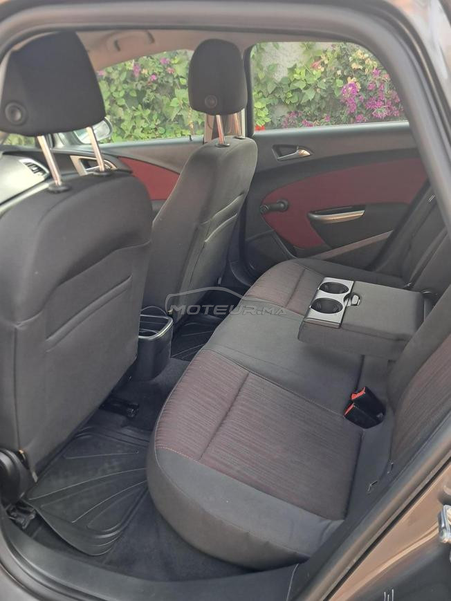 opel astra 2012 trés bon état