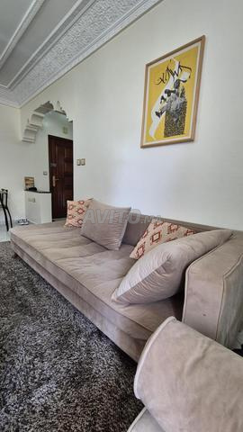 طقم كنبات على شكل حرف L / أريكة / طاولة قهوة - 2