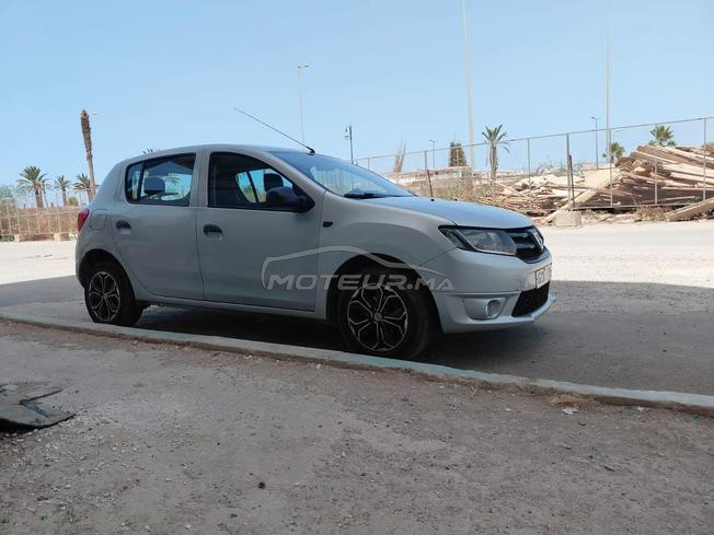 Dacia sandero model 2016
