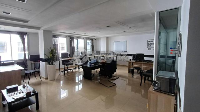 CMN-MA-2255 - Bureau à vendre à Bd Abdelmoumen
