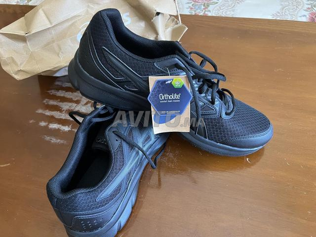 ASICS Jolt 3 أسود 49. جديد - 2