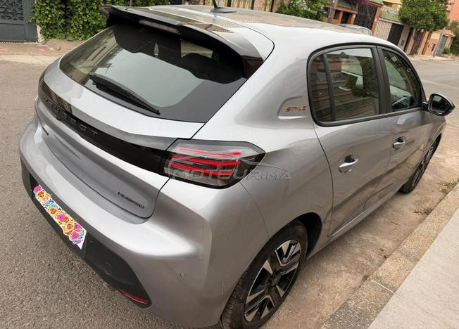 Peugeot 208 hybride 2026