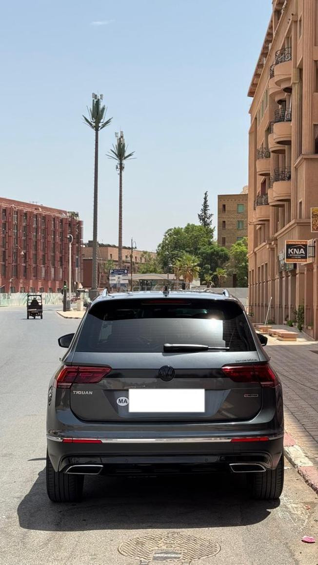 Volkswagen tiguan pack r line full options 