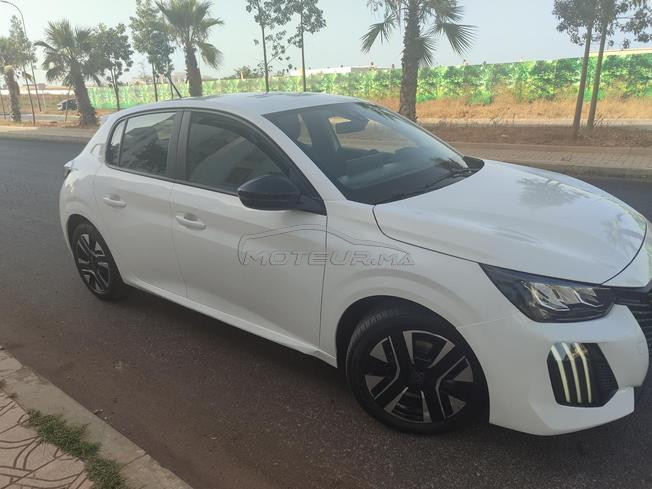 Peugeot 208 deisl 1min 