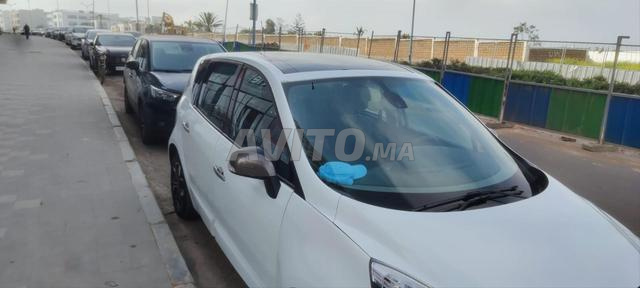 Renault Scenic Diesel Manuelle 2011 à Casablanca - 2