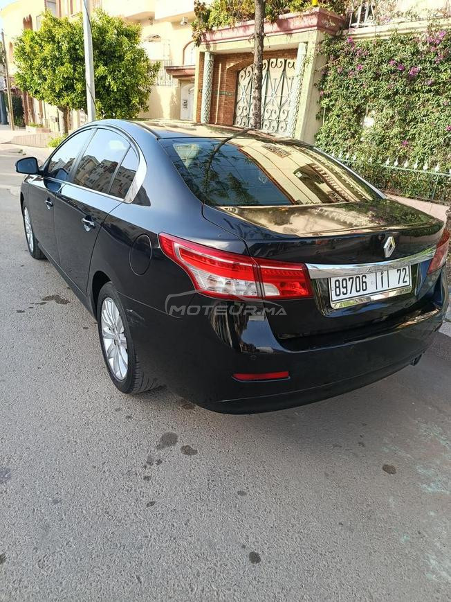 Renault latitude modèle 2015 