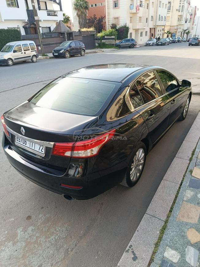 Renault latitude modèle 2015