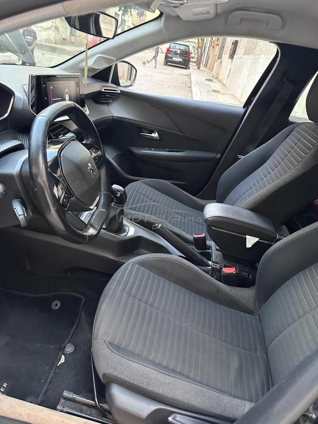 Peugeot 208 Diesel Manuelle 2021 à Fès