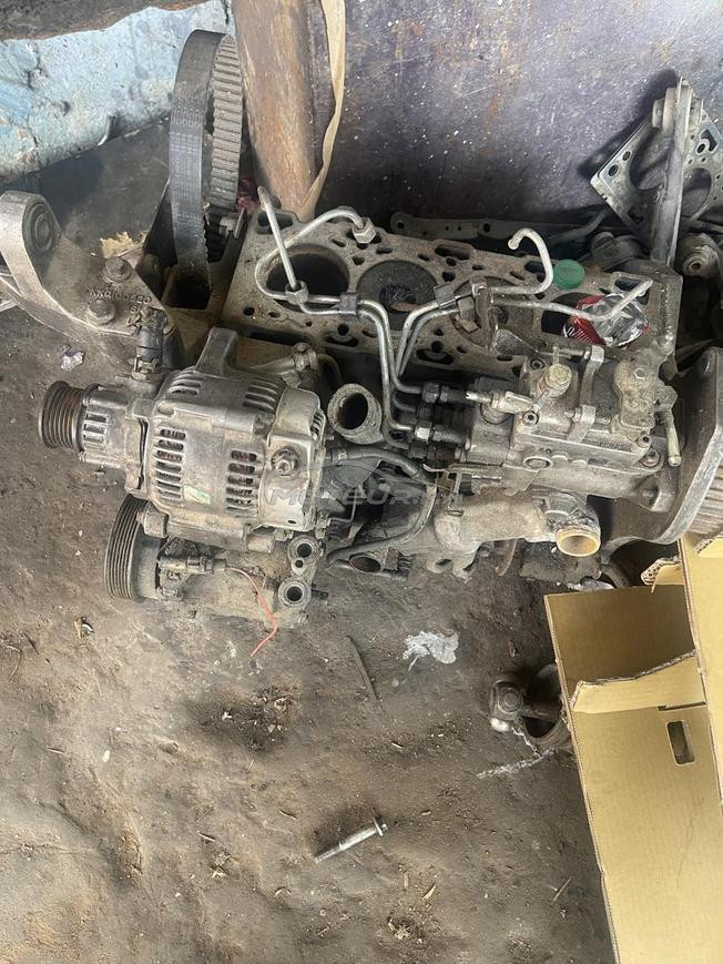 rover 600 sdi diesel pour piece (feraille)