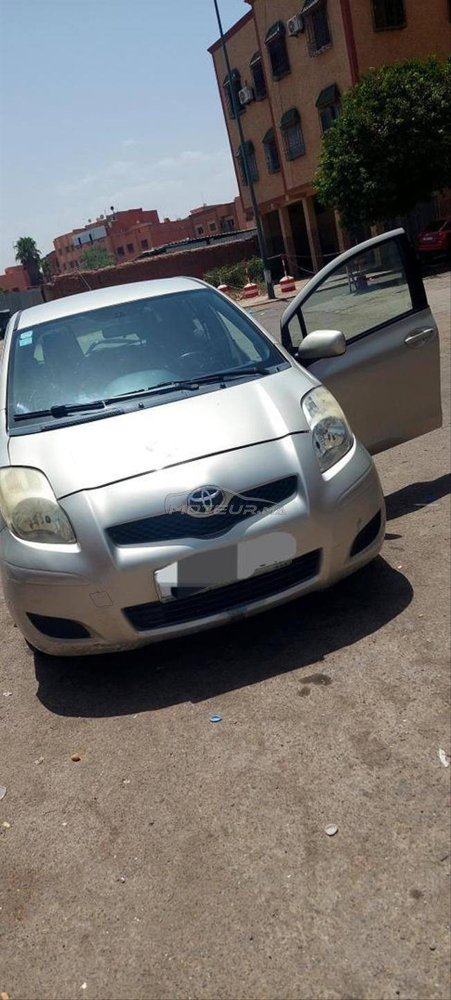 Toyota Yaris .carte grise. 2011 à Marrakech