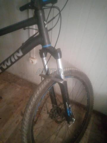 Vélo d'une marque internationale - 2