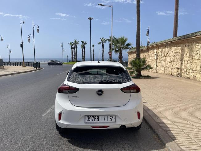 Opel Corsa Essence 2021 