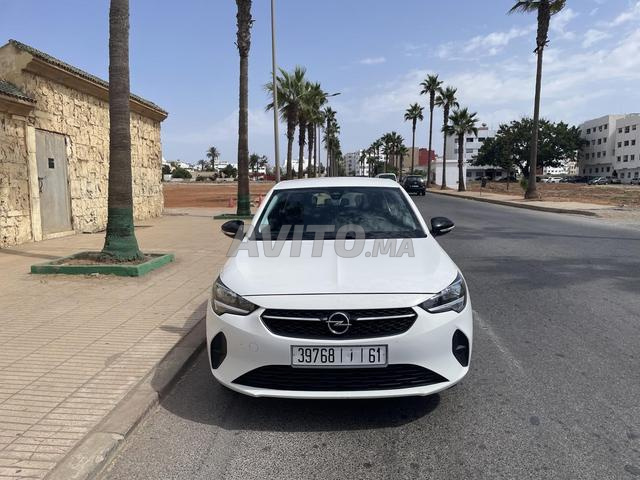 Opel Corsa Essence 2021 - 2