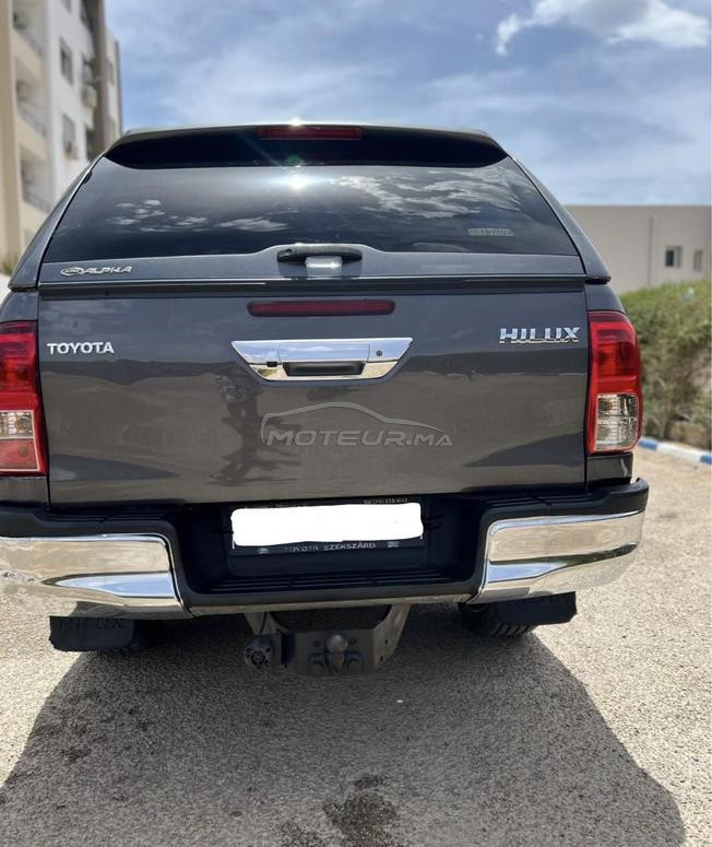 toyota hilux revo