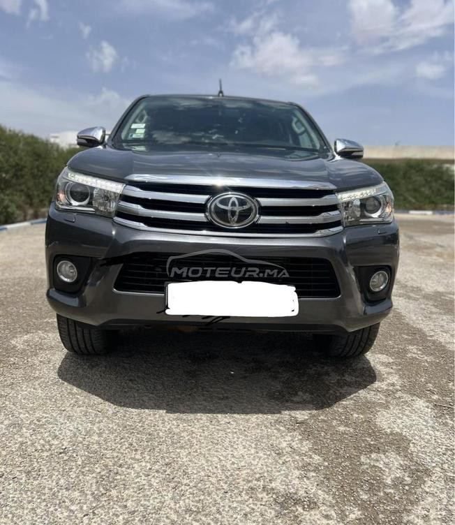 toyota hilux revo