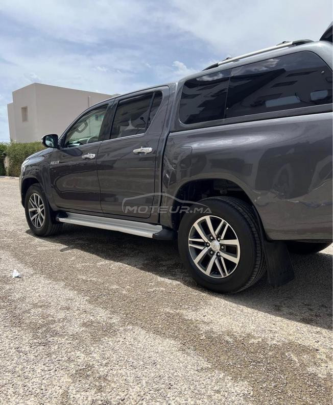 toyota hilux revo