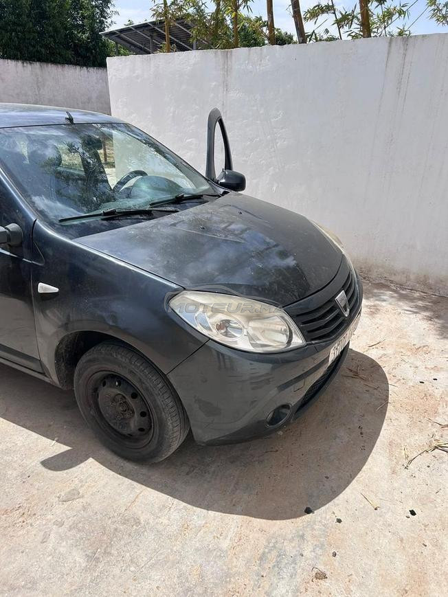 Dacia Sandero Diesel Manuelle 2011 à Tifelt