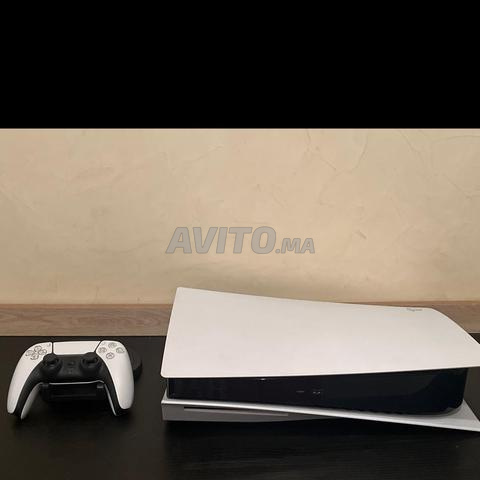 PS5 Standard (Modèle Fat) – Prix Négociable