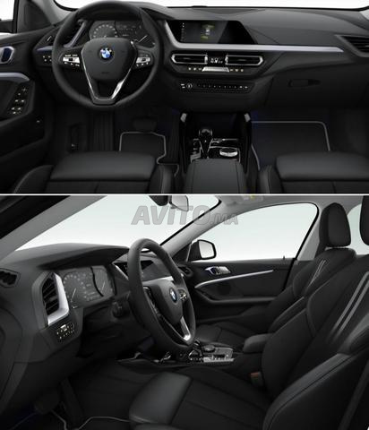 BMW série 2 216d, Sport Line , 2021. État Neuf.