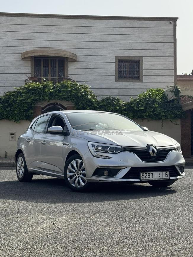 🚗 RENAULT MÉGANE 2018 – À VENDRE