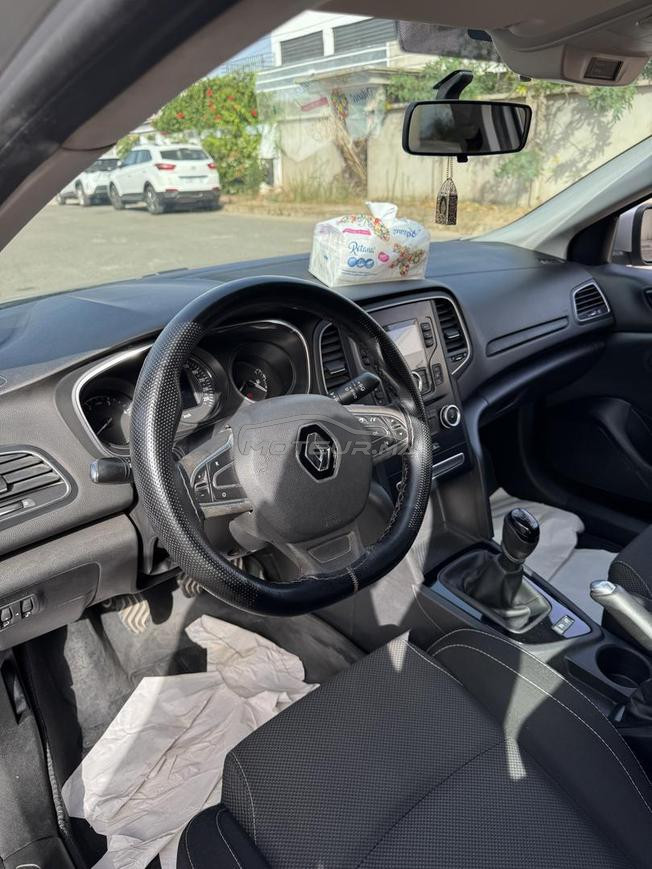 🚗 RENAULT MÉGANE 2018 – À VENDRE