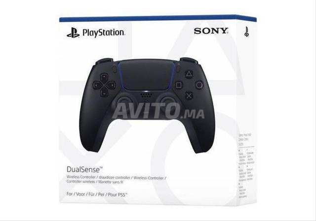 PS5 Slim, 1 mois d'utilisation - 2