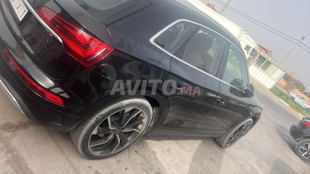 Audi Q5 Diesel Automatique 2023 à Agadir - 2
