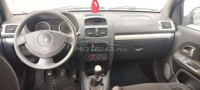 Renault Clio campus à Temara