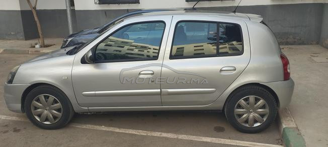 Renault Clio campus à Temara