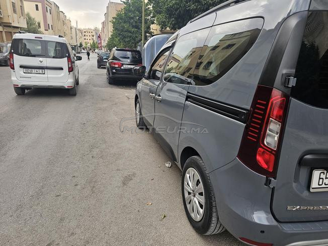 voiture particulier