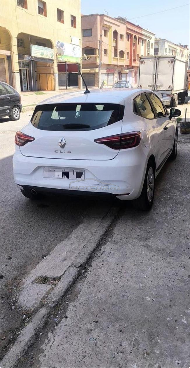 clio 5 très bon état 