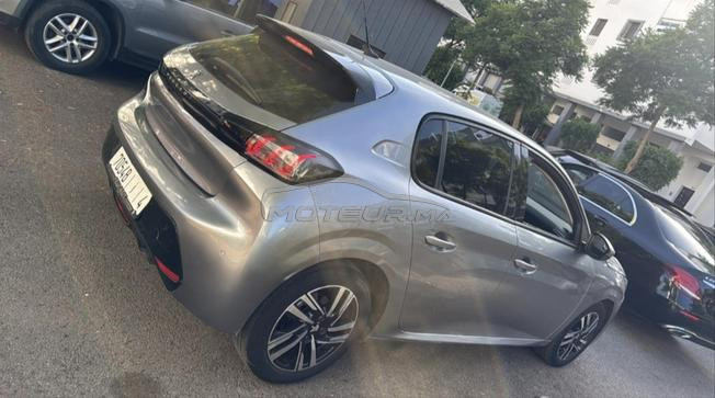 peugeot 208 allure 2021