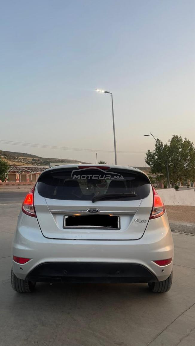 ford fiesta titanium 