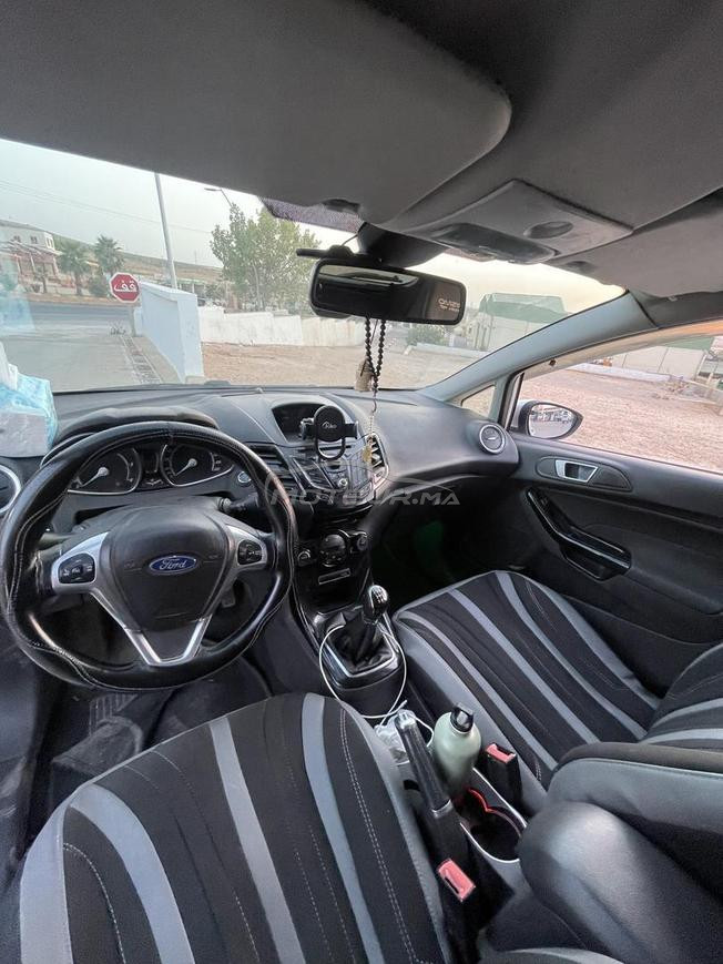 ford fiesta titanium 