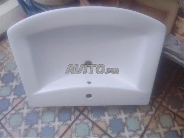 Vente grand lavabo Roca 66 cm X 50 cm - 2