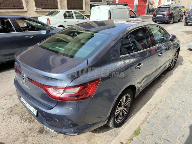 رينو ميجان 4 للبيع بحالة ممتازة - 2