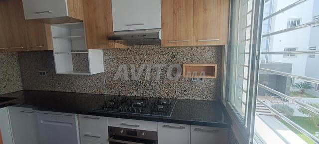 Appartement à vendre 233 m² à Hay Riad Rabat