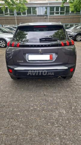 Peugeot 2008 - 2
