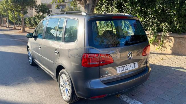 voiture touran 7 places