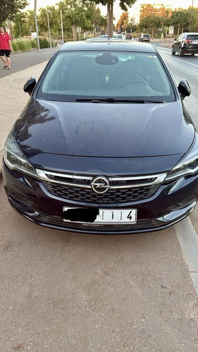 Opel Astra Diesel Manuelle 2019 à Rabat