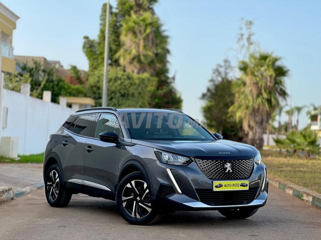 Peugeot 2008 Diesel Automatique 2023 voiture à Salé
