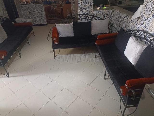 Salon 5 fauteuils en fer à vendre – Bon état