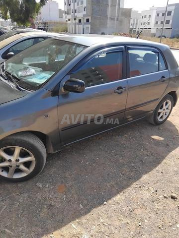 Voiture en très bon état, bienvenue, je souhaite l'échanger contre 6 CV